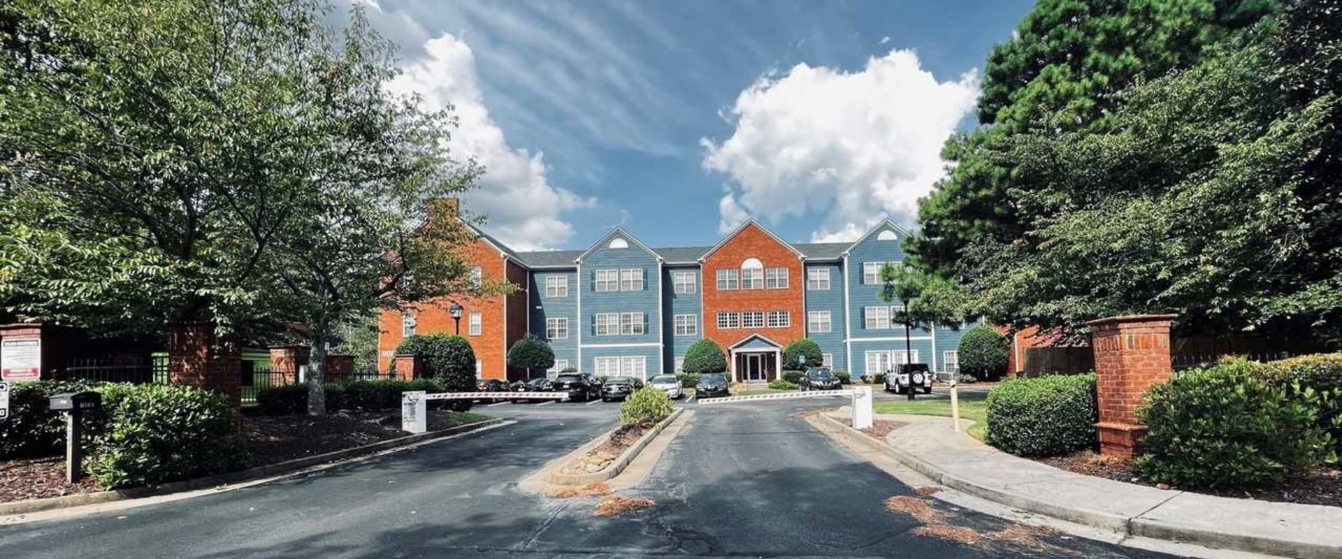 Staying Safe While Exploring Tourist Attractions in Hapeville, GA